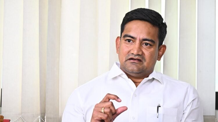 Hello Telugu - Minister Kondapalli Srinivas Interesting