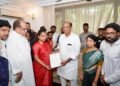 Hello Telugu - MLC Kavitha Warning to Mallanna