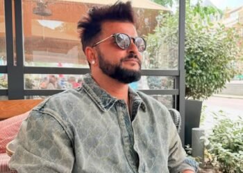 Hello Telugu - Popular Cricketer Suresh Raina