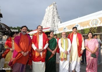Hello Telugu - Venkaiah Naidu Alarming