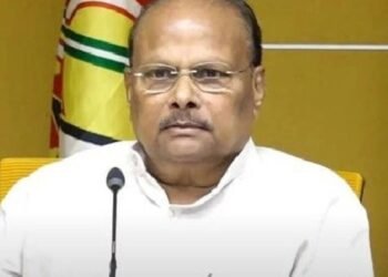 Hello Telugu - Ex Minister Yanamala Fired on YS jagan