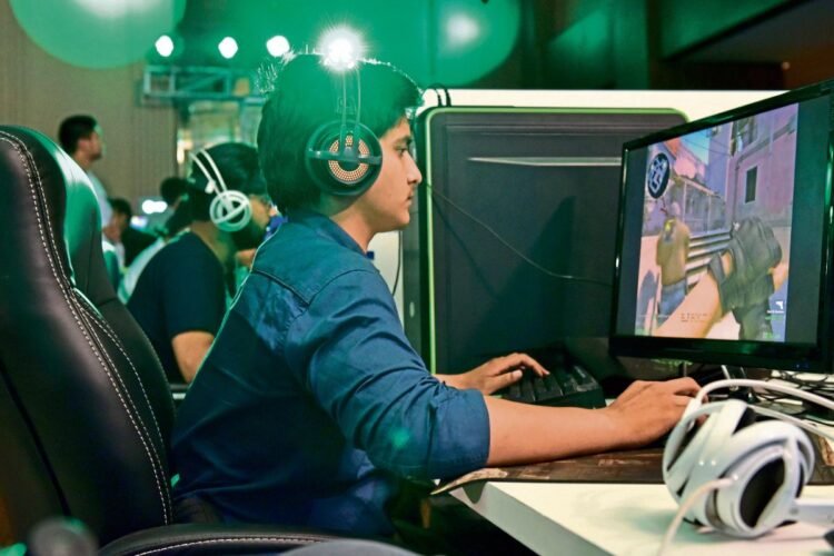 Hello Telugu - Indians Lose Huge Money