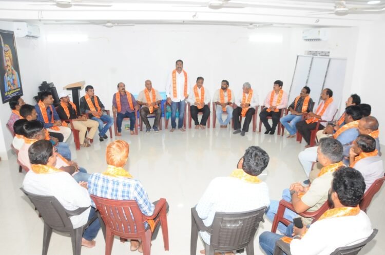 Hello Telugu - KTB Chief Gantla Srinubabu Interesting