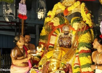 Hello Telugu - TTD Garuda Seva Interesting