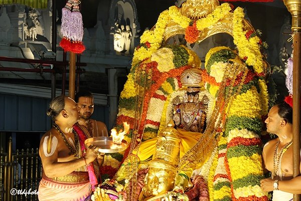 Hello Telugu - TTD Garuda Seva Interesting