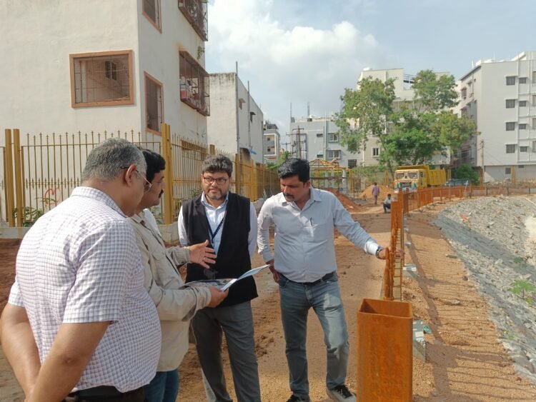 Hello Telugu - Delhi Muncipal Officials - Hydraa Proven