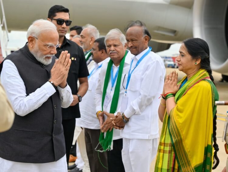 Hello Telugu - PM Modi-Vande Bharat Growth