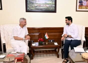 Hello Telugu - Minister Nara Lokesh Strong Focus