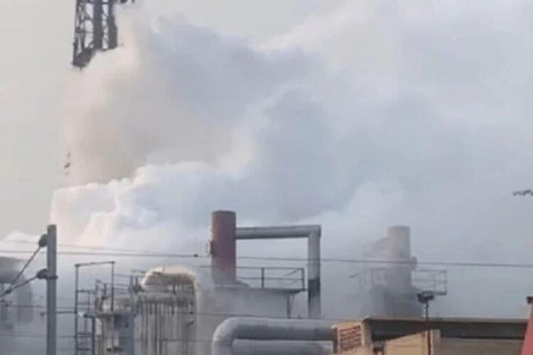 Hello Telugu - MP Gas Leakage Sensational