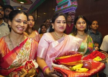 Hello Telugu - Minister Anitha Interesting Comments