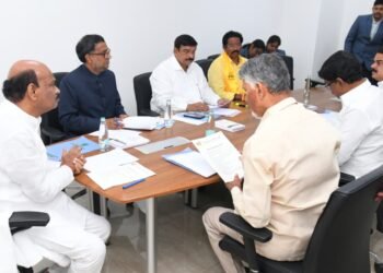 Hello Telugu - CM Chandrababu Interesting Comments