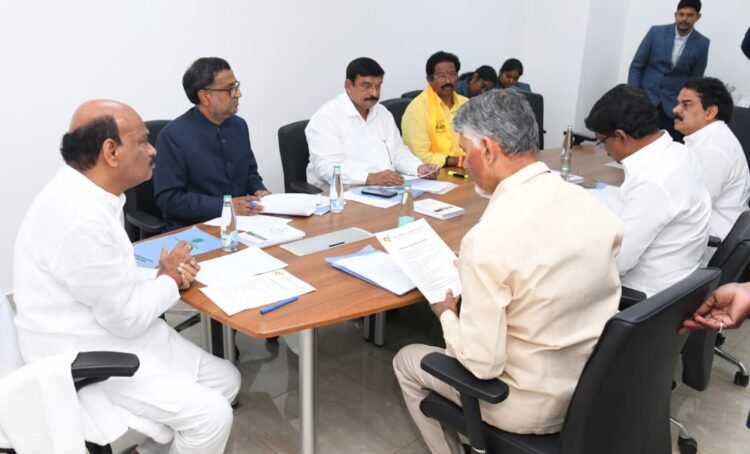 Hello Telugu - CM Chandrababu Interesting Comments
