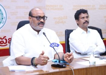 Hello Telugu - Minister Atchannaidu Fired on YS Jagan