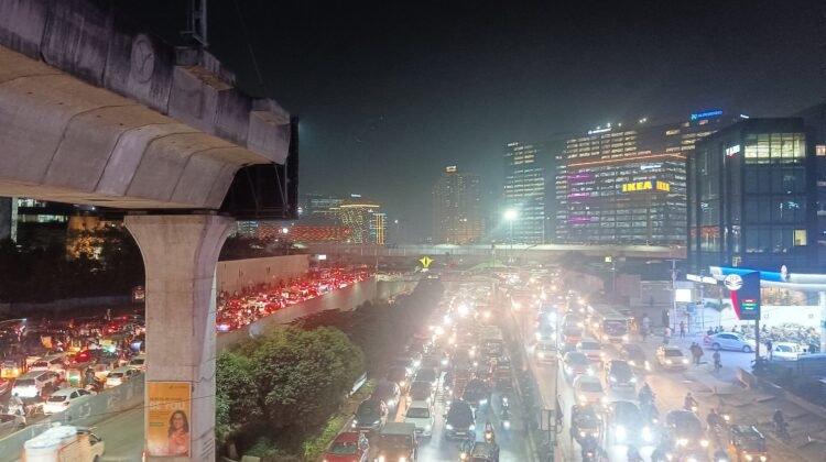 Hello Telugu - Hyderabad Heavy Rains Sensational