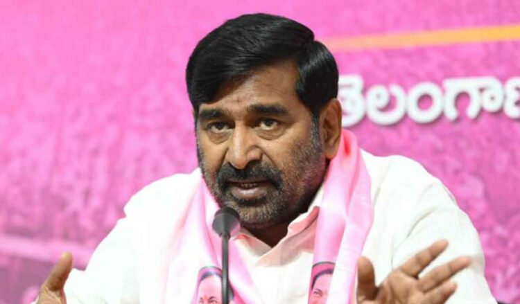 Hello Telugu - Ex Minister Jagadish Reddy Fired on CM