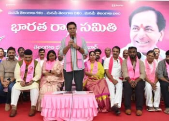 Hello Telugu - KTR Fired on Congress Govt