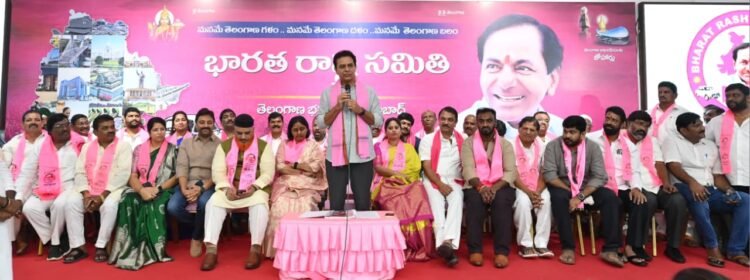 Hello Telugu - KTR Fired on Congress Govt