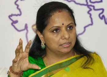 Hello Telugu - Ex MLC Kavitha Shocking Comments