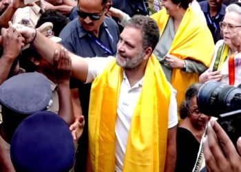 Hello Telugu - Rahul Gandhi Shocking Allegations