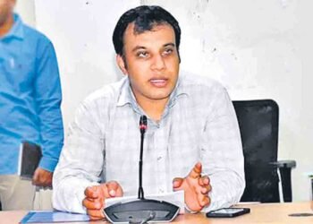 Hello Telugu - TG High Court Fired on IAS