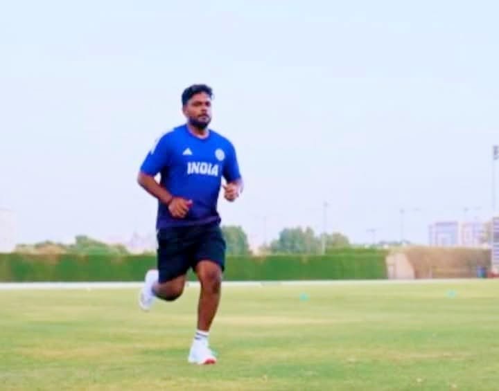 Hello Telugu - Sanju Samson Strong Focus