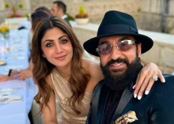 Hello Telugu - Shilpa Shetty-Raj Shocking
