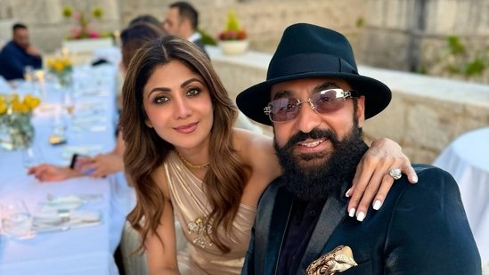 Hello Telugu - Shilpa Shetty-Raj Shocking