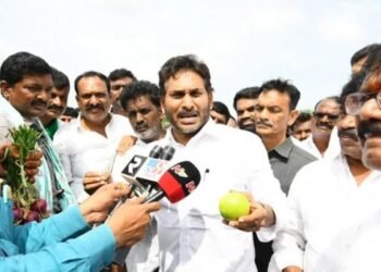Hello Telugu - YS Jagan Fired on CM Chandrababu