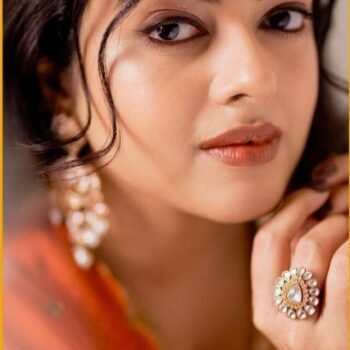 Hello Telugu - Siddhi Idnani