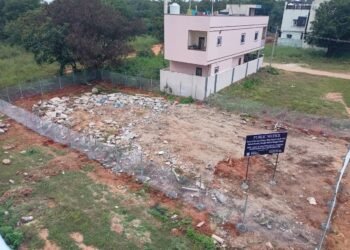 Hello Telugu - Hydraa Saves Huge Land