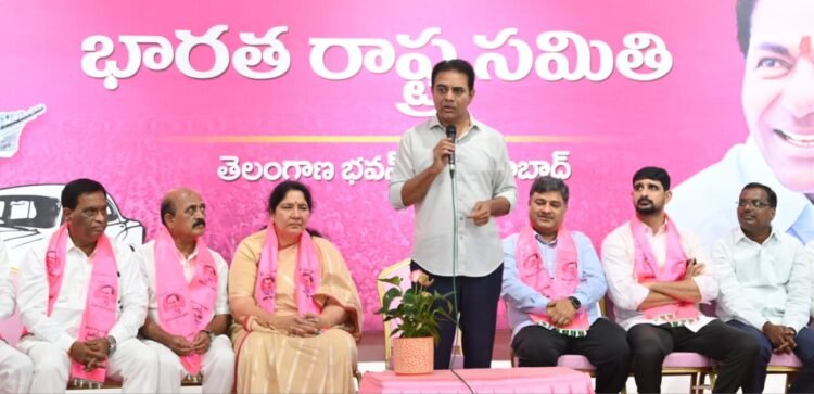 Hello Telugu - KTR Fired on Congress Govt