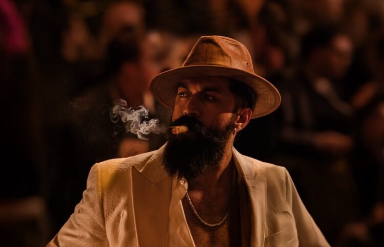 Hello Telugu - Hero Yash Toxic Sensational