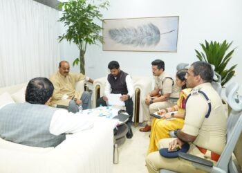 Hello Telugu - Minister Atchannaidu Clear Instructions