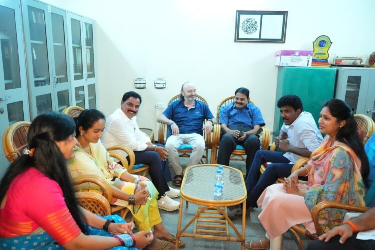 Hello Telugu - MLA Bandaru Sravani interesting Comments