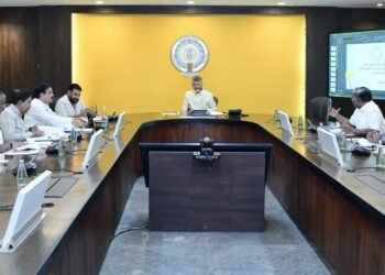 Hello Telugu - CM Chandrababu Important Meeting