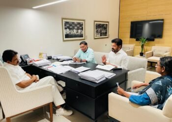 Hello Telugu - CM Revanth-KC Venugopal Important Meet