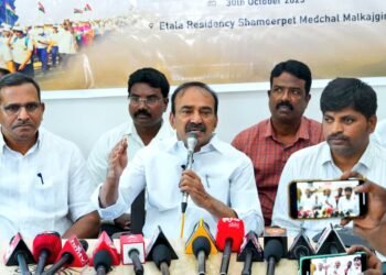 Hello Telugu - Popular Patel - MP Eatala Rajender