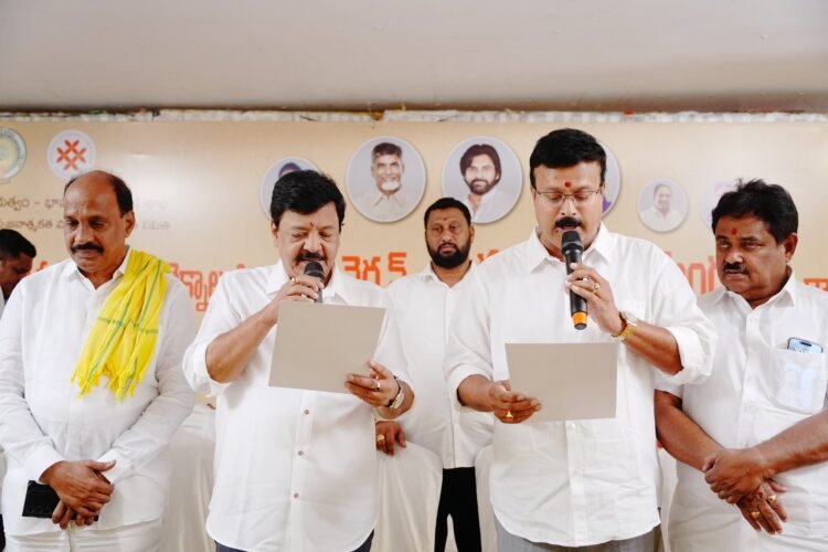 Hello Telugu - Minister Kandula Durgesh - AP Growth