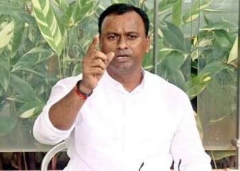 Hello Telugu - Komatireddy Raj Gopal Reddy Shocking Comments