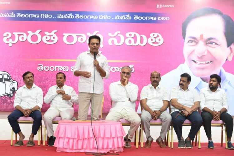 Hello Telugu - KTR Important Comments on KCR