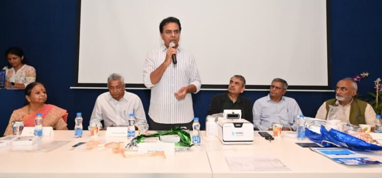 Hello Telugu - KTR Interesting Comments on KCR