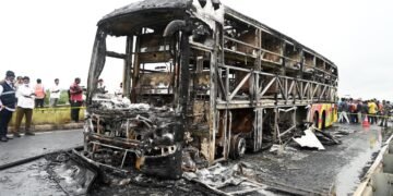 Hello Telugu - Cell Phones Burnt Sensational