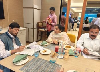 Hello Telugu - Minister Savitha Important Meeting