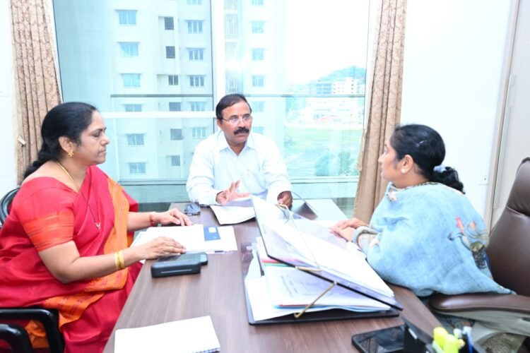 Hello Telugu - Minister Savitha Clear Instructions