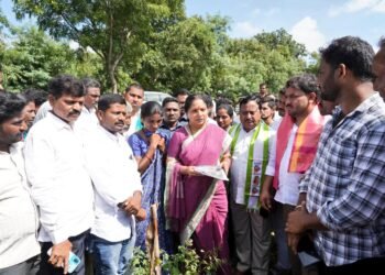 Hello Telugu - K Kavitha Fired on Congress Govt