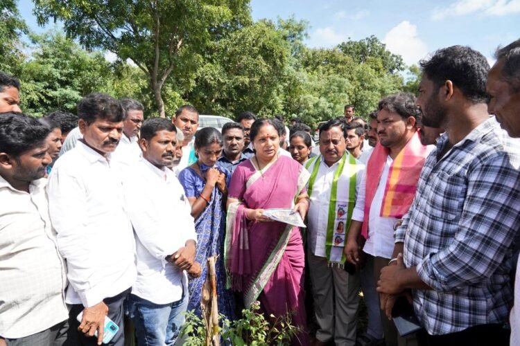 Hello Telugu - K Kavitha Fired on Congress Govt