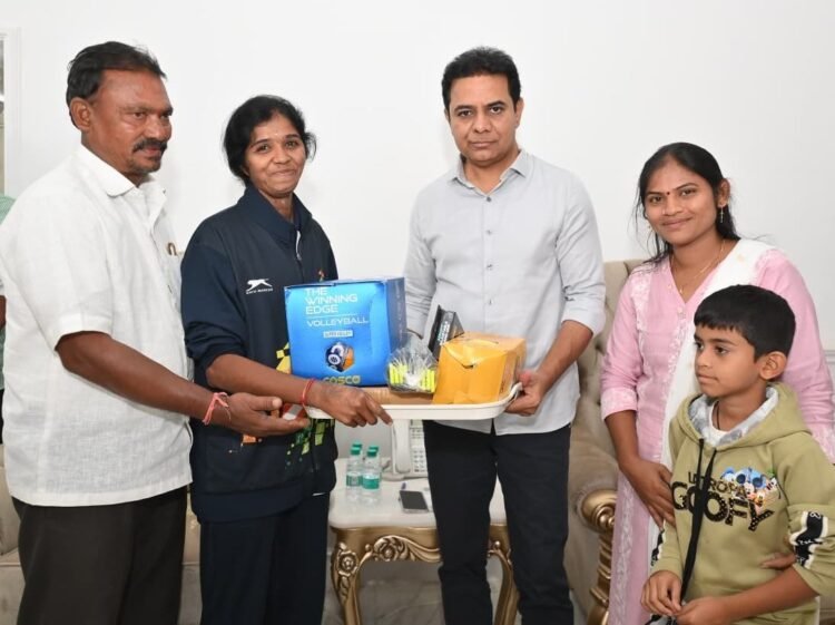 Hello Telugu - KTR Huge Support