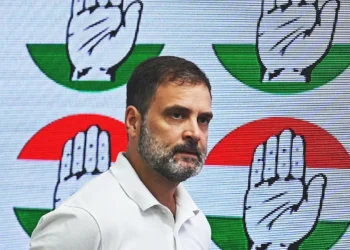 Hello Telugu - Rahul Gandhi Fired on PM Modi