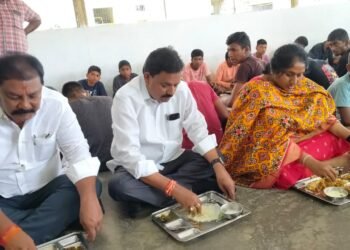 Hello Telugu - Minister Savitha Interesting Update on BC