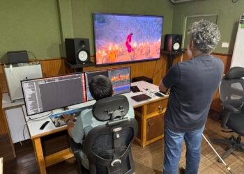 Hello Telugu - Baahubali Re-release Sensational